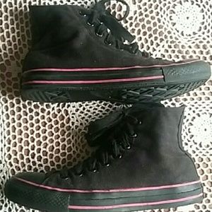 black converse womens siz 9
